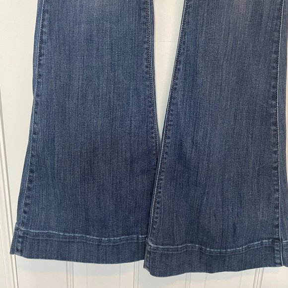 Express Mid Rise Bell Flare - Picture 4 of 6